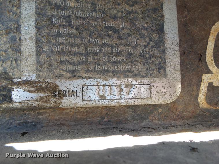 image for item DZ9277 2000 GMC C7500 bucket truck