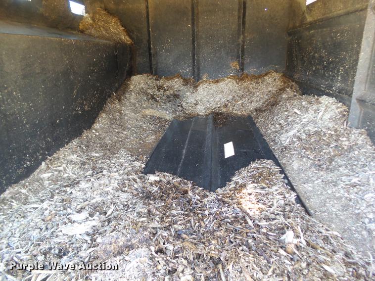 image for item DZ9277 2000 GMC C7500 bucket truck