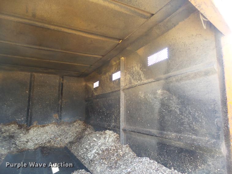 image for item DZ9277 2000 GMC C7500 bucket truck