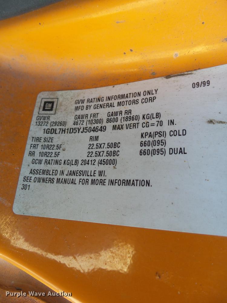 image for item DZ9277 2000 GMC C7500 bucket truck