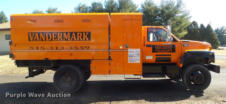 image for item DZ9278 1998 GMC C6500 chip bed truck