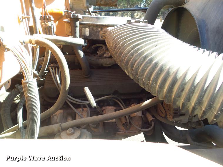 image for item DZ9278 1998 GMC C6500 chip bed truck