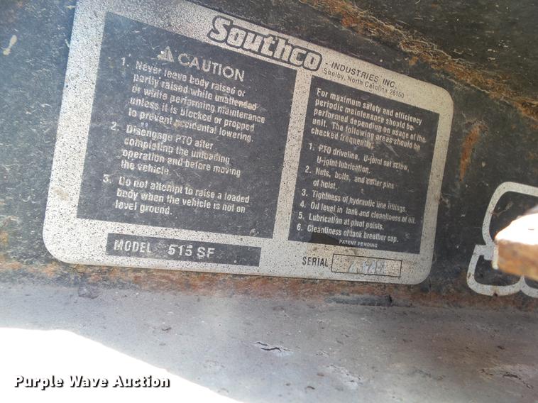 image for item DZ9278 1998 GMC C6500 chip bed truck