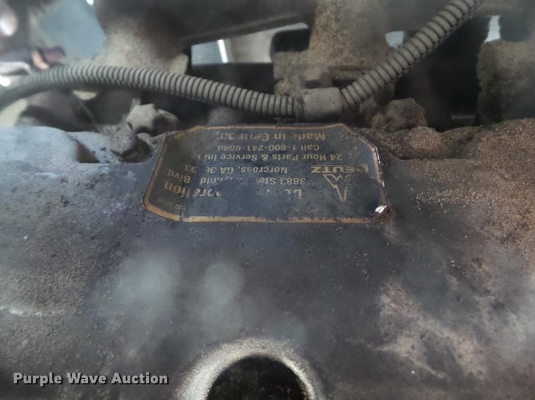 image for item DZ9279 2002 Wood Chuck W/C-17 wood chipper