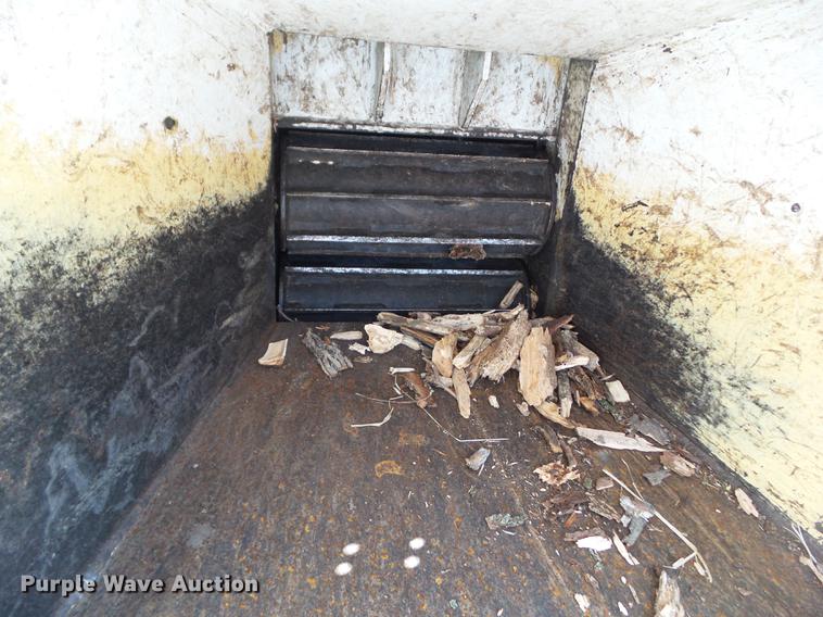 image for item DZ9279 2002 Wood Chuck W/C-17 wood chipper