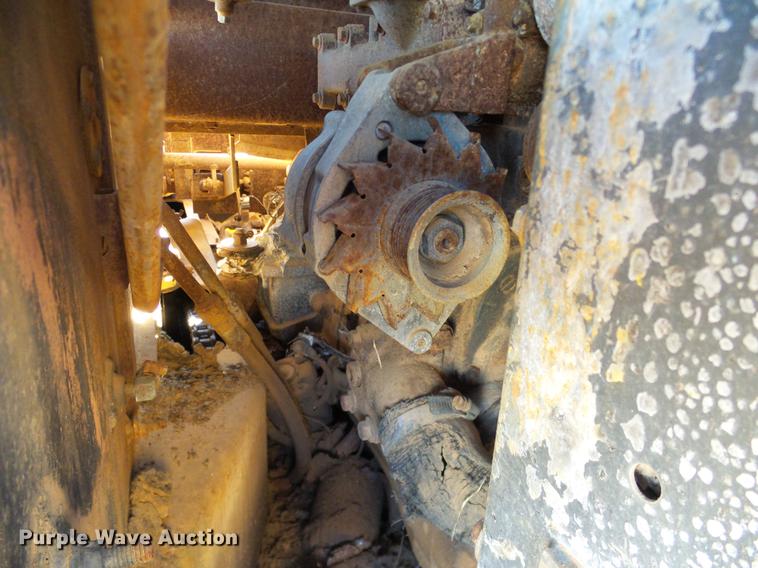 image for item DZ9757 Case 1840 skid steer