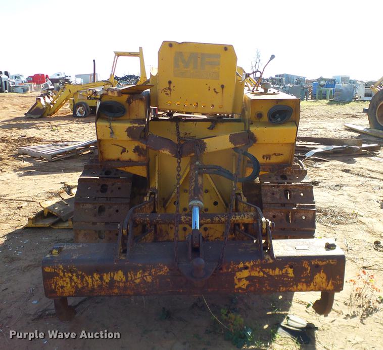 image for item DZ9762 Massey Ferguson 200 dozer