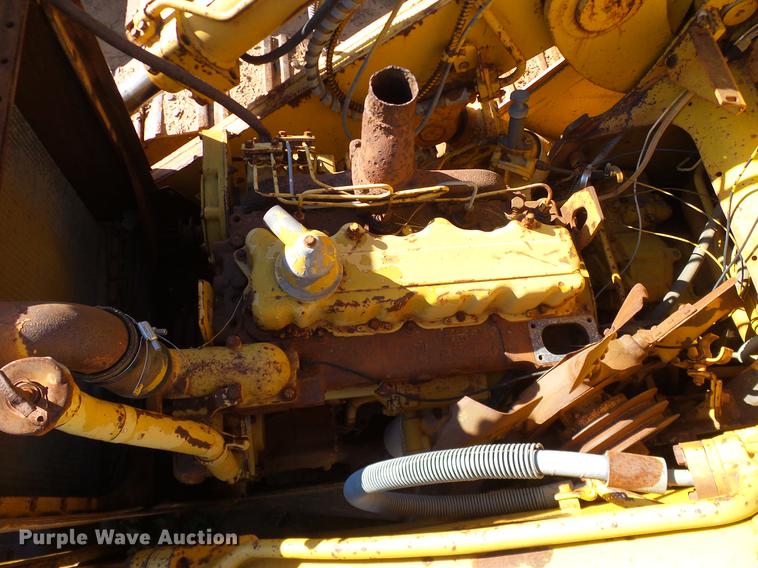 image for item DZ9763 Caterpillar 941B track loader