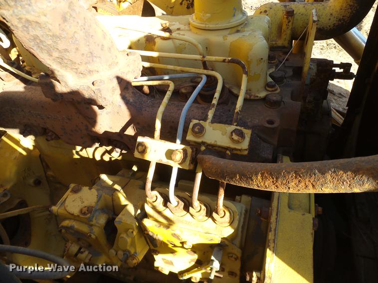 image for item DZ9763 Caterpillar 941B track loader