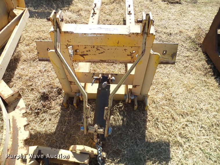 image for item EE9529 Good Roads 120 11X30 six-way snow plow