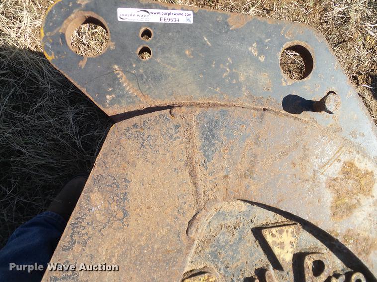 image for item EE9534 Tooth Pro 18"W excavator bucket