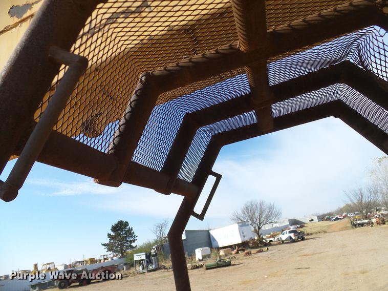 image for item EE9642 Pettibone crane