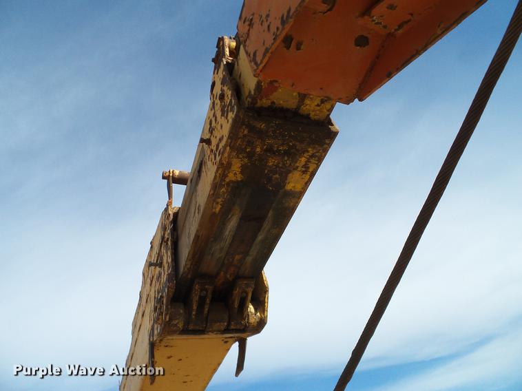 image for item EE9642 Pettibone crane