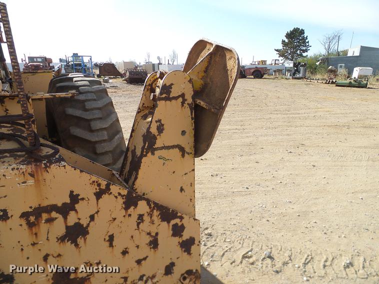 image for item EE9642 Pettibone crane