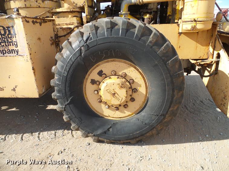 image for item EE9642 Pettibone crane