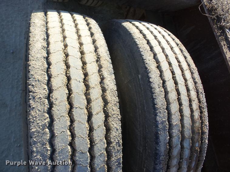 image for item EI9775 1986 Trail King TK1550 low boy equipment trailer