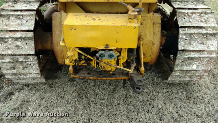 image for item EJ9504 Caterpillar D4 dozer
