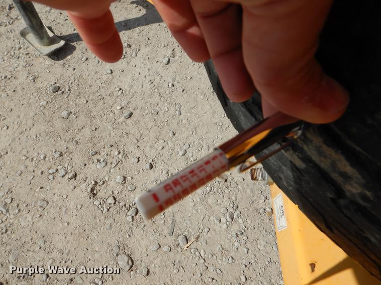 image for item EJ9809 2010 Bil-Jax 5533A boom lift