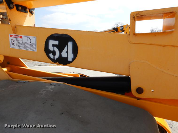 image for item EJ9809 2010 Bil-Jax 5533A boom lift