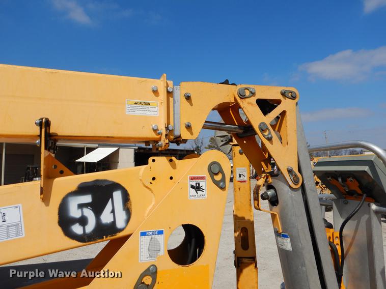 image for item EJ9809 2010 Bil-Jax 5533A boom lift