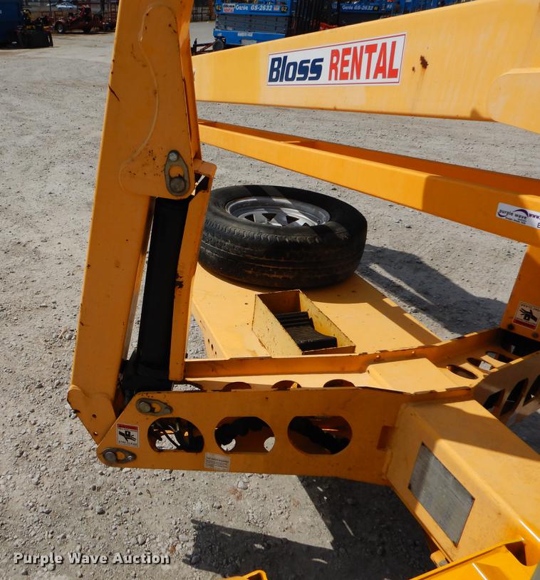 image for item EJ9809 2010 Bil-Jax 5533A boom lift