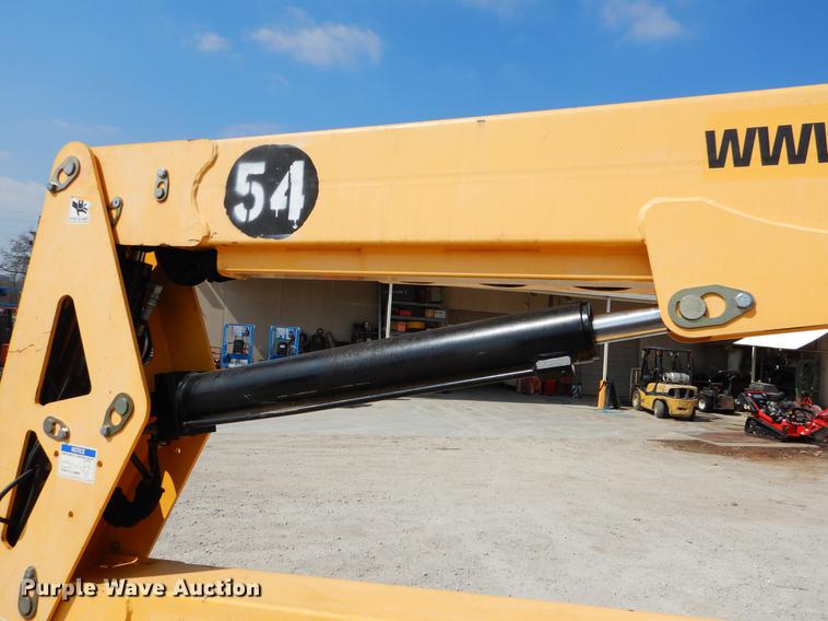 image for item EJ9809 2010 Bil-Jax 5533A boom lift