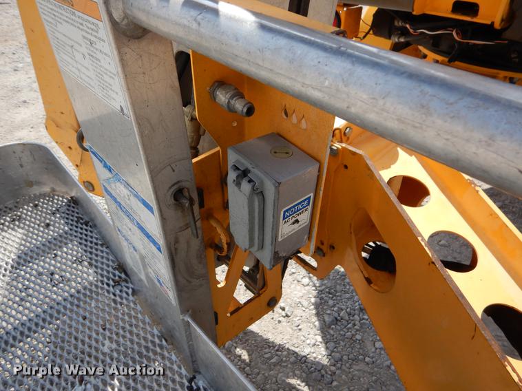 image for item EJ9809 2010 Bil-Jax 5533A boom lift