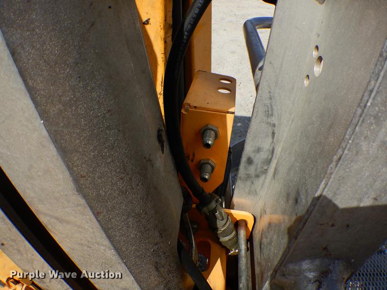 image for item EJ9809 2010 Bil-Jax 5533A boom lift