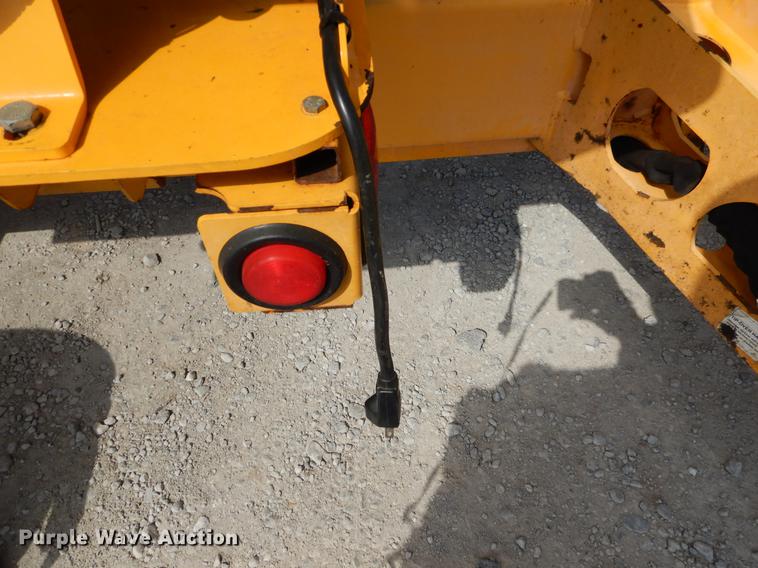 image for item EJ9809 2010 Bil-Jax 5533A boom lift