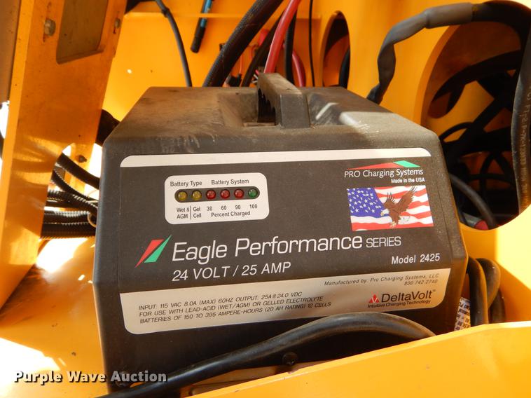 image for item EJ9809 2010 Bil-Jax 5533A boom lift