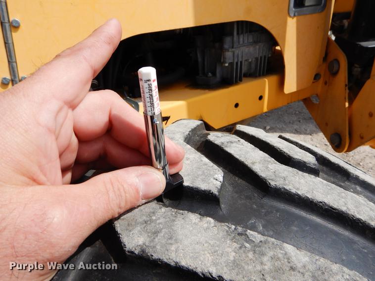 image for item EJ9810 2010 Bil-Jax 45XA boom lift