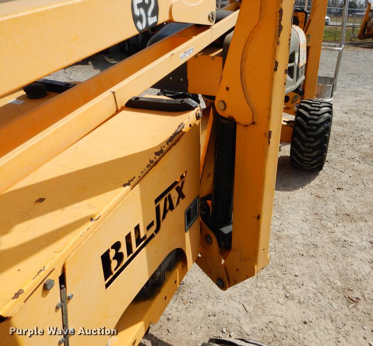 image for item EJ9810 2010 Bil-Jax 45XA boom lift