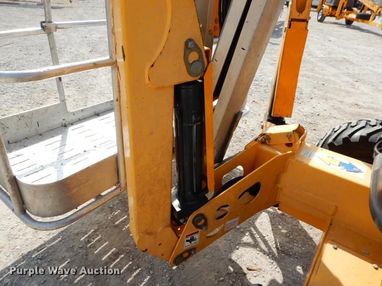image for item EJ9810 2010 Bil-Jax 45XA boom lift
