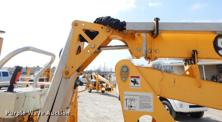 image for item EJ9810 2010 Bil-Jax 45XA boom lift
