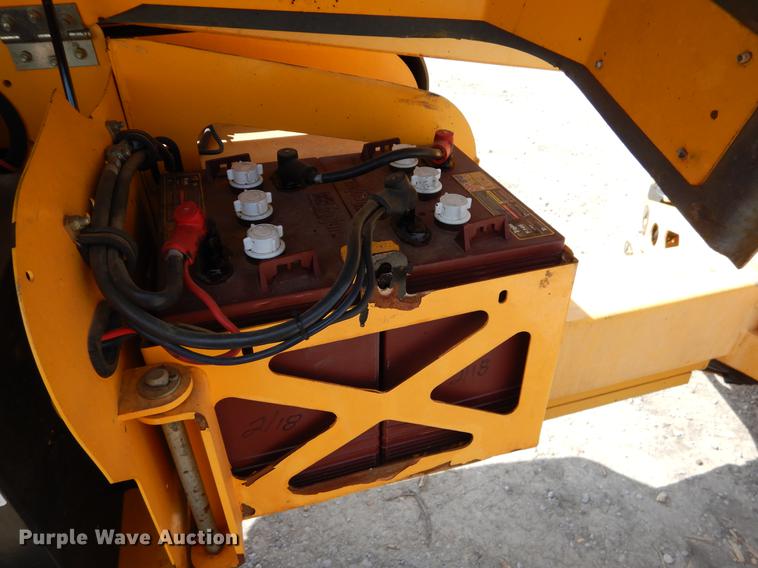 image for item EJ9810 2010 Bil-Jax 45XA boom lift