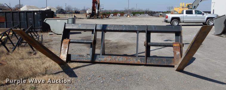 image for item EJ9811 1998 Volvo L150C wheel loader