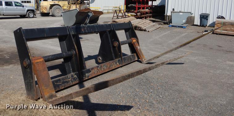 image for item EJ9811 1998 Volvo L150C wheel loader