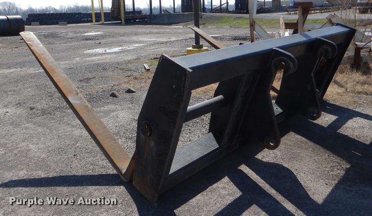 image for item EJ9811 1998 Volvo L150C wheel loader