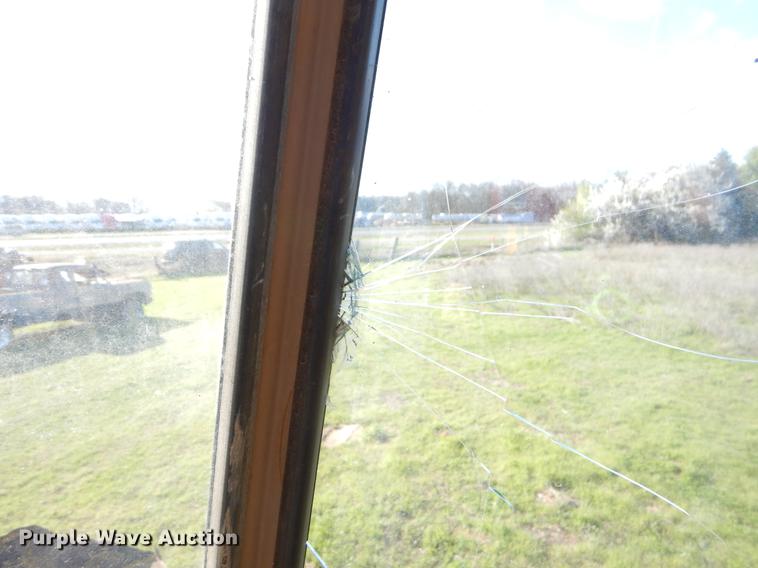 image for item EJ9837 1988 Caterpillar 916 wheel loader