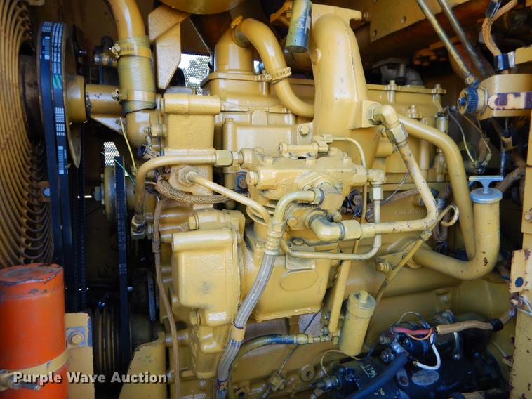 image for item EJ9837 1988 Caterpillar 916 wheel loader