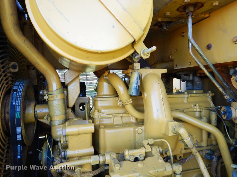 image for item EJ9837 1988 Caterpillar 916 wheel loader