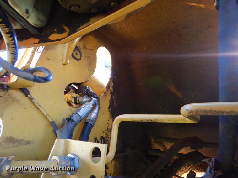image for item EJ9837 1988 Caterpillar 916 wheel loader