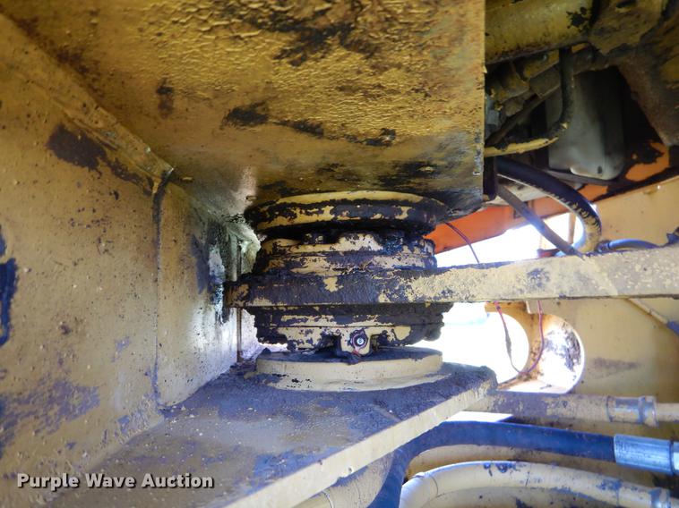 image for item EJ9837 1988 Caterpillar 916 wheel loader