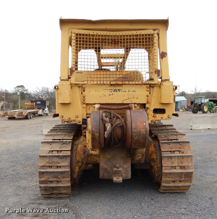 image for item EJ9842 1977 Caterpillar D7 dozer