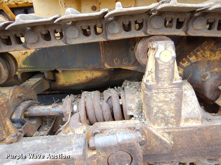 image for item EJ9842 1977 Caterpillar D7 dozer