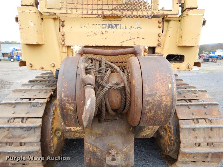 image for item EJ9842 1977 Caterpillar D7 dozer