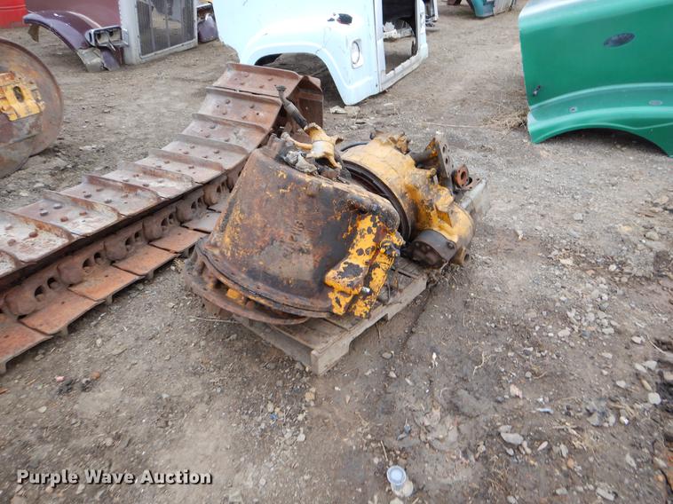 image for item EJ9842 1977 Caterpillar D7 dozer