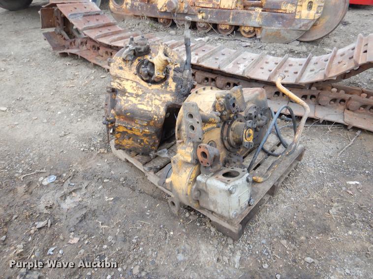 image for item EJ9842 1977 Caterpillar D7 dozer
