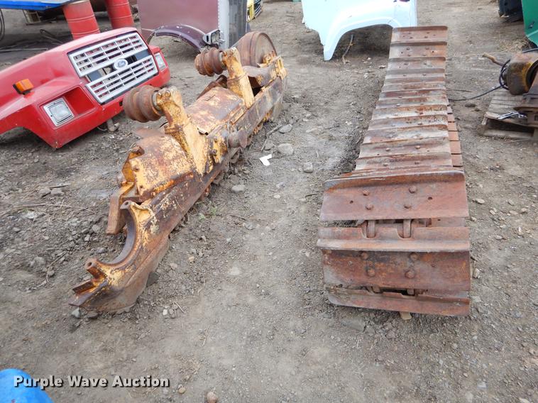 image for item EJ9842 1977 Caterpillar D7 dozer