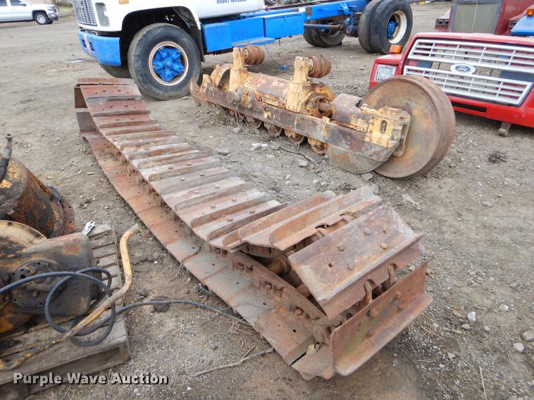 image for item EJ9842 1977 Caterpillar D7 dozer